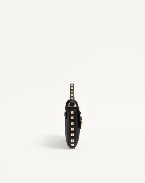 Valentino Garavani - Rockstud Grainy Calfskin Pouch - Black - Woman - Clutches